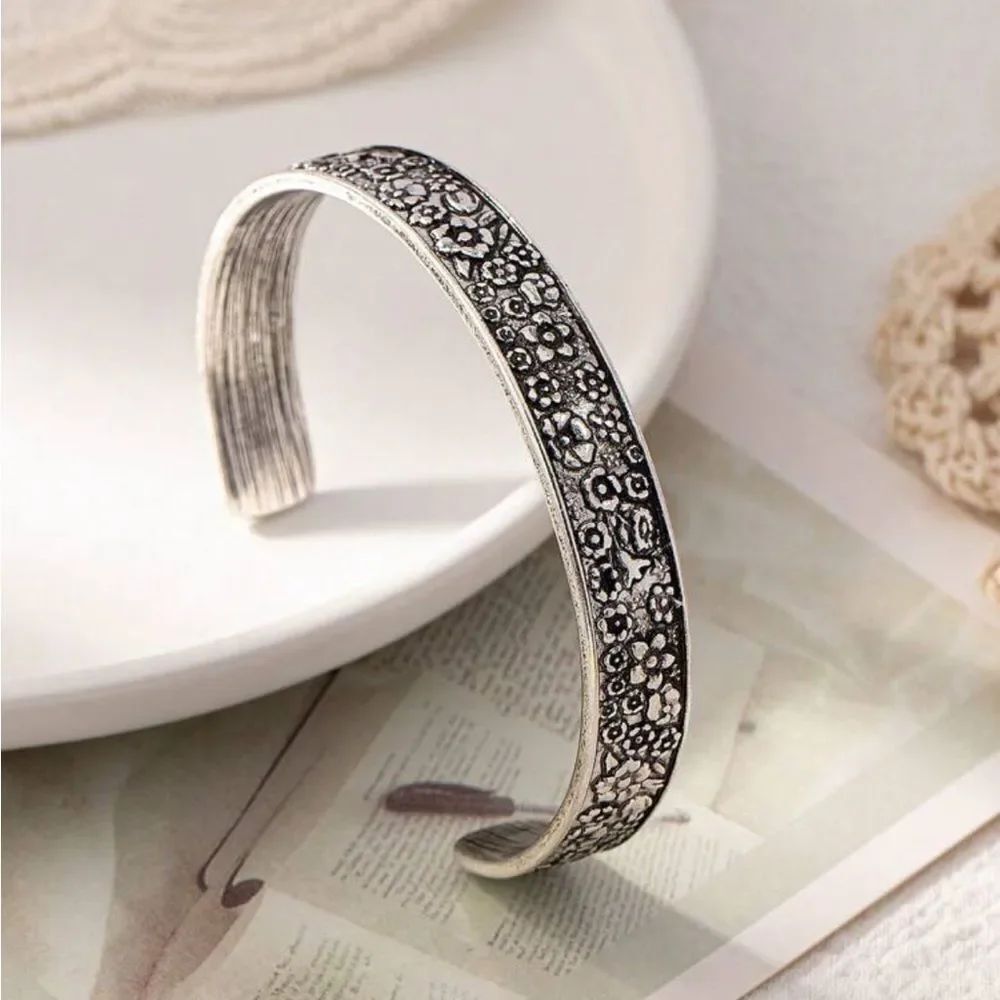 Boho Floral Bracelet #2011